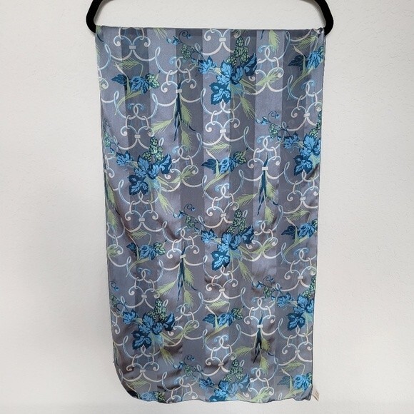 Creation Projectif | Brasseries Kronenbourg Hops Print Silk Scarf - Picture 1 of 5